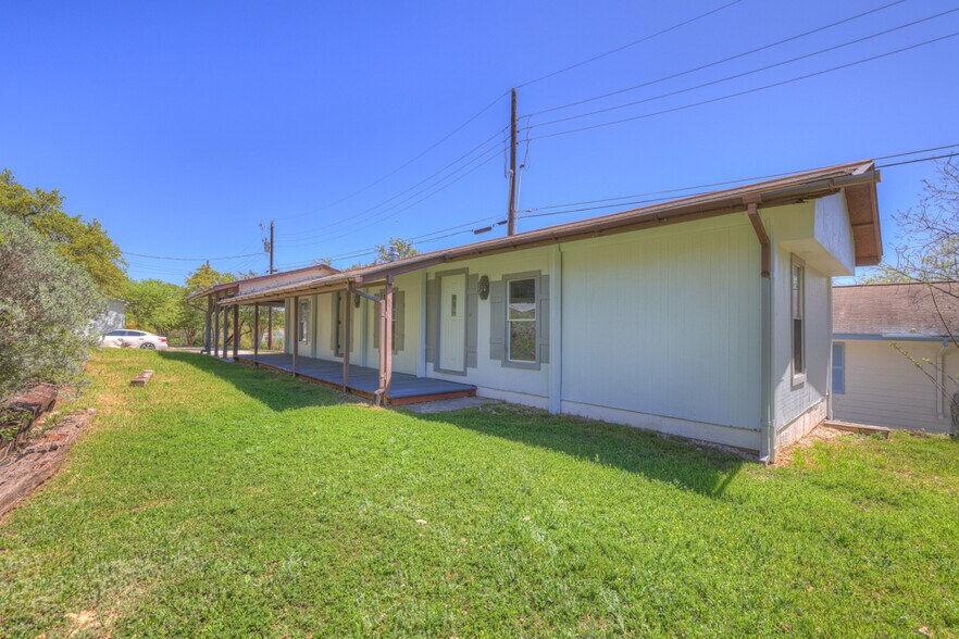 More Photos Of 200 Peggs Pl, Canyon Lake Specialty For Sale