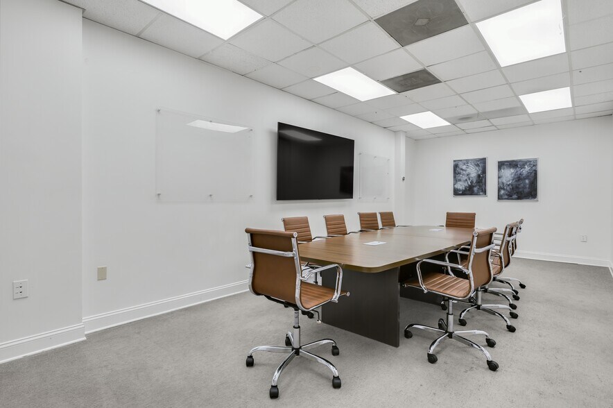 More Photos Of 1900 The Exchange SE, Atlanta Office For Sale