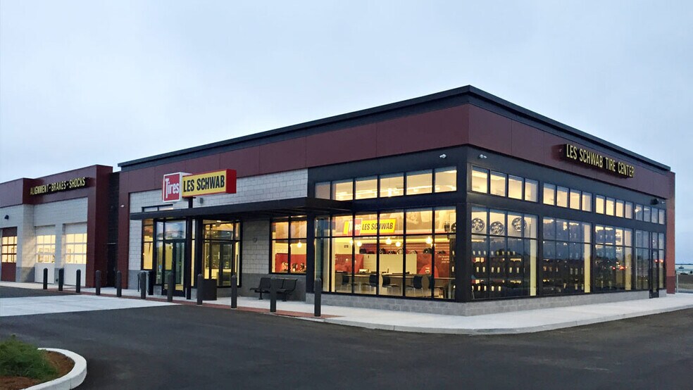 More Photos Of Prospect Ave & Park St, Hollister Unknown For Lease