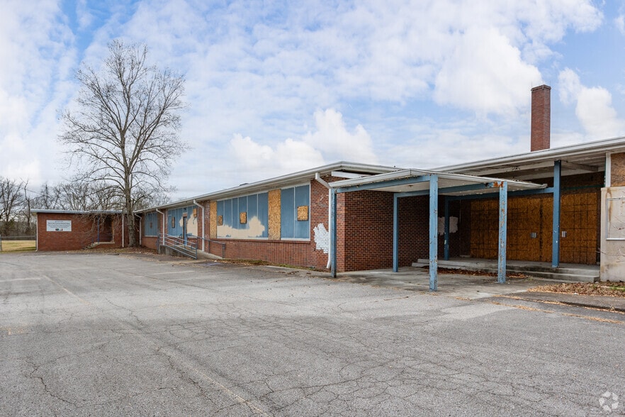 More Photos Of 3125 Ironwood Dr, Nashville Schools For Sale