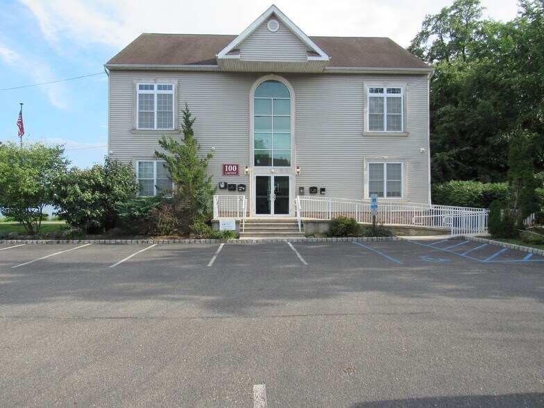 Primary Photo Of 100 Lakeview Ave, Jamesburg Medical For Lease