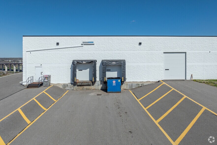 More Photos Of 5638 Transportation Blvd, Garfield Heights Warehouse For Lease