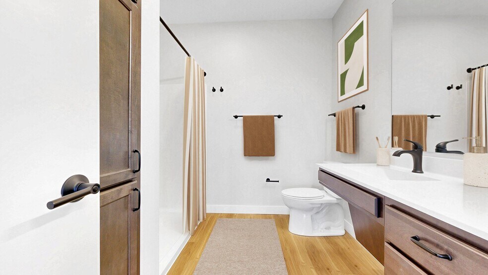 More Photos Of 7850 Lyndale Ave S, Bloomington Apartments For Lease