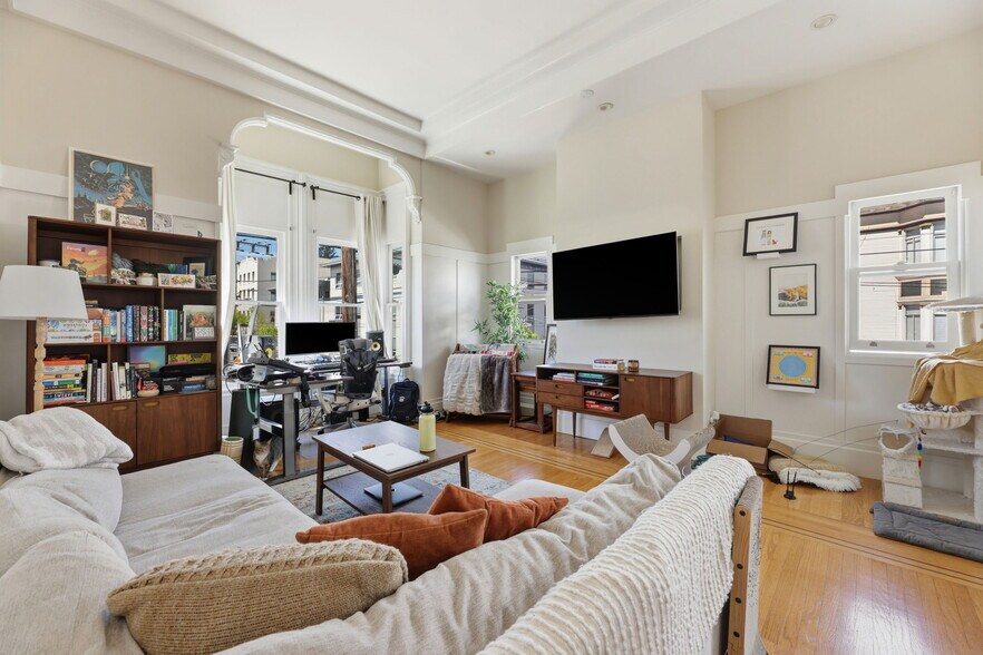 More Photos Of 1701 Church St, San Francisco Storefront Retail Residential For Sale