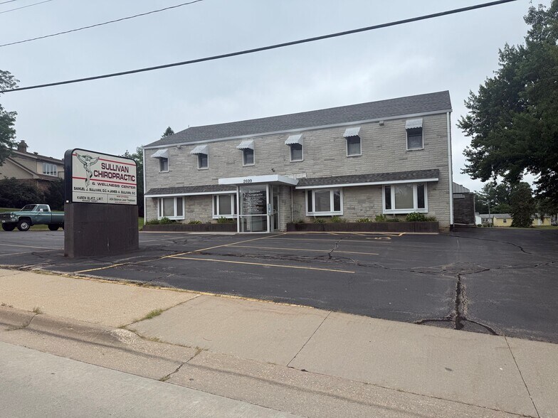More Photos Of 2699 John F Kennedy Rd, Dubuque Coworking Space