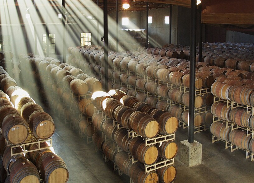 More Photos Of 20680 Shenandoah School Rd, Plymouth Winery Vineyard For Sale