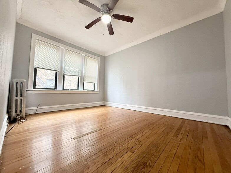 More Photos Of 7254 S Constance, Chicago Apartments For Sale