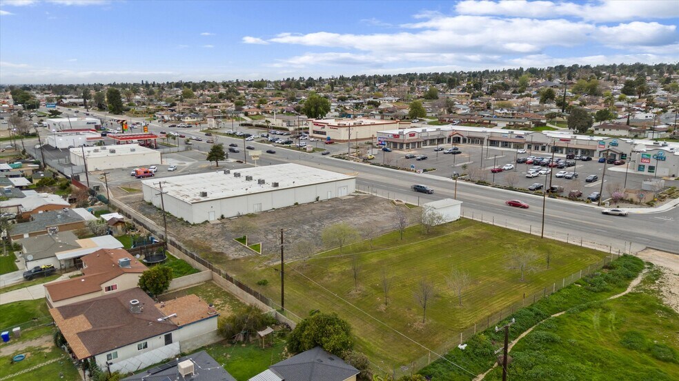 More Photos Of 6701 Niles St, Bakersfield Daycare Center For Sale