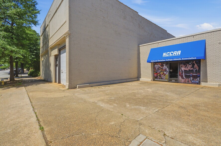 More Photos Of , Greenville Unknown For Sale