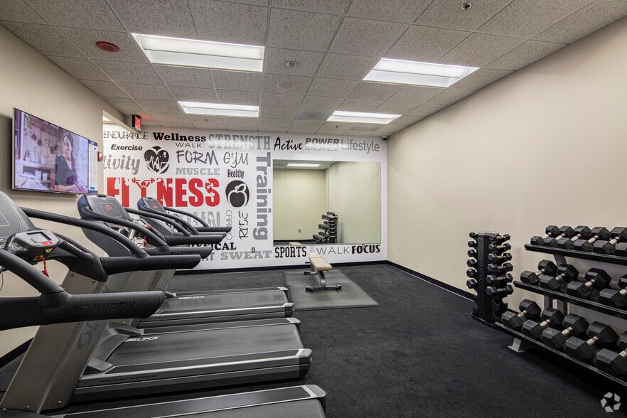 More Photos Of 13873 Park Center Rd, Herndon Office For Lease