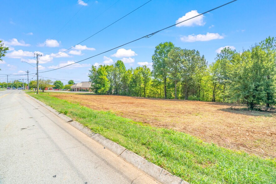 More Photos Of Old Athens Pike, Sweetwater Land For Sale