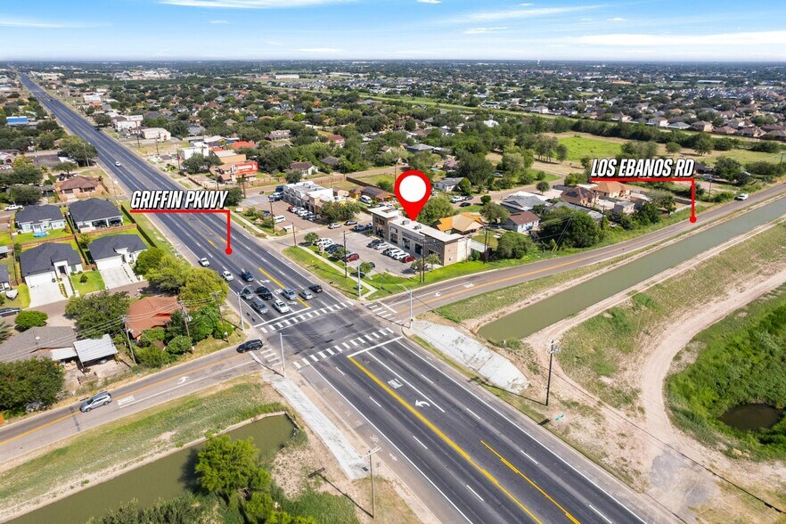 More Photos Of 1400 W Griffin Pky, Mission General Retail For Sale