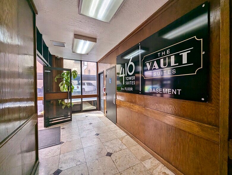 More Photos Of 416 N Stanton St, El Paso Office For Lease