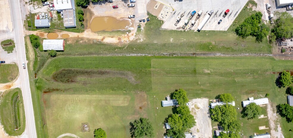 More Photos Of 107.5 4th, Lindsay Land For Sale