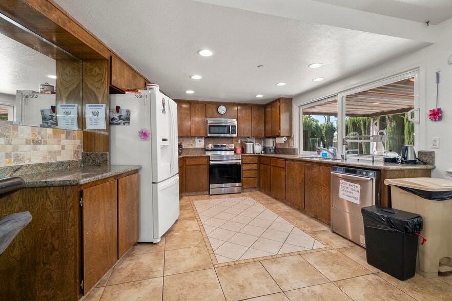 More Photos Of 1230 Vancouver Way, Livermore Assisted Living For Sale