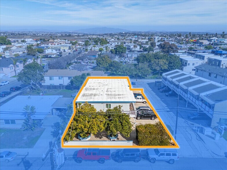 More Photos Of 619 11th St, Imperial Beach Apartments For Sale