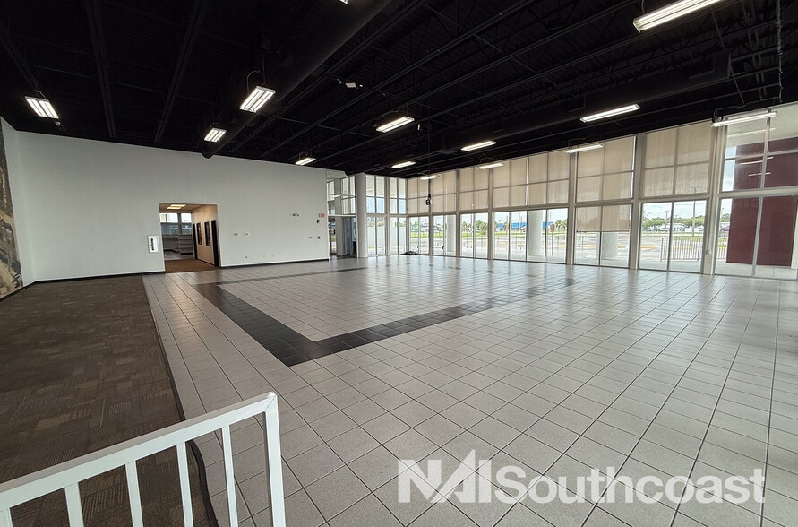 More Photos Of 3410 S Us Highway 1, Fort Pierce Auto Dealership For Sale