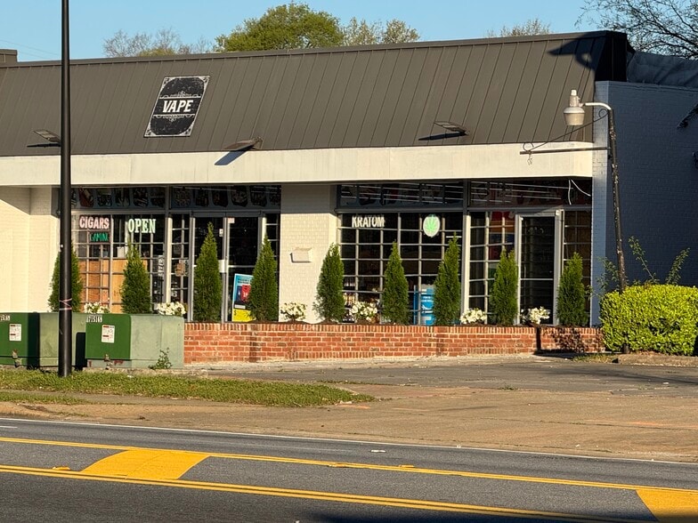 More Photos Of 2107-2115 Wynnton Rd, Columbus Unknown For Lease