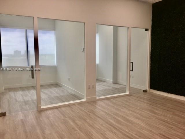 Primary Photo Of 19790 W Dixie Hwy, Aventura Office For Lease