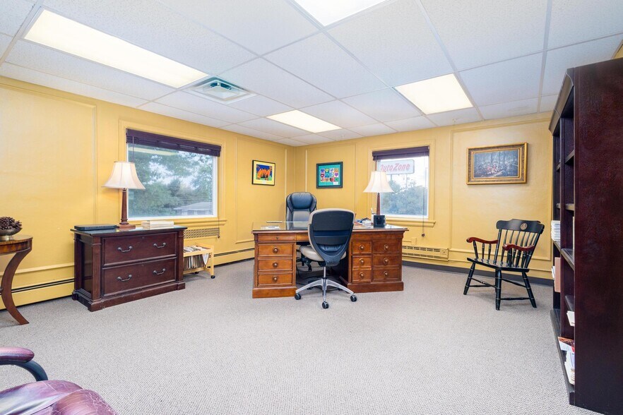 More Photos Of 3045 Pennsylvania Ave, Weirton Medical For Sale