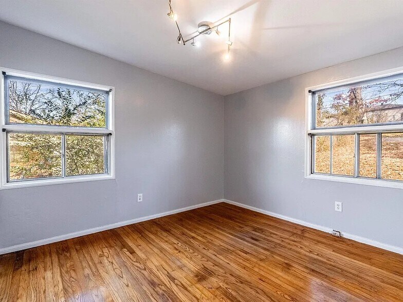 More Photos Of , North Little Rock Multifamily For Sale