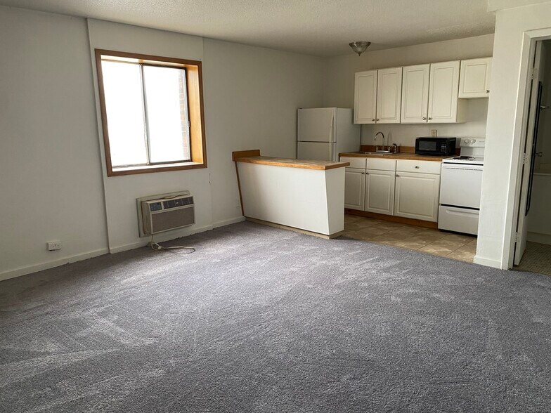 More Photos Of 2490 N Water St, Decatur Apartments For Sale