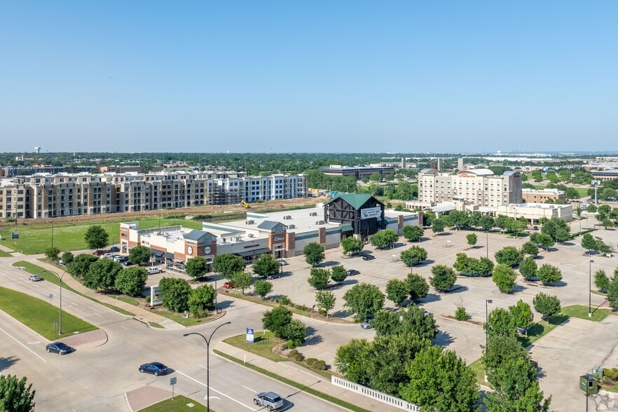 More Photos Of 457 E Interstate 20, Arlington Storefront For Lease