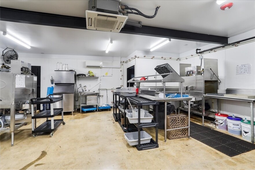 More Photos Of 985 Baltimore Pike, Gettysburg Storefront For Sale