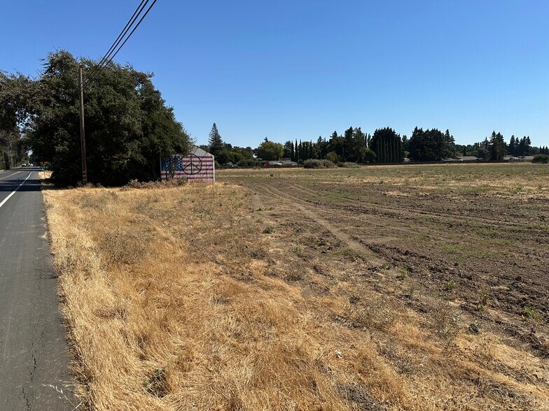 More Photos Of 2366 Rockville Rd, Fairfield Land For Lease