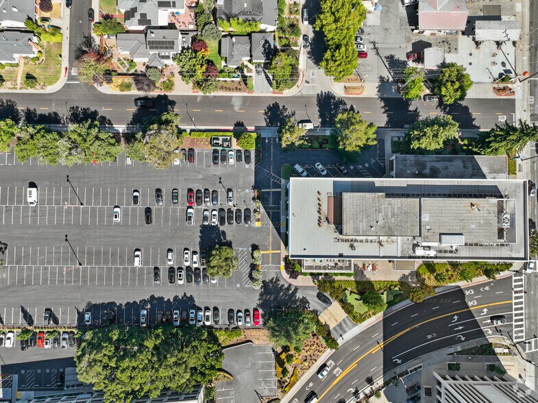 More Photos Of 1700 S El Camino Real, San Mateo Office For Lease