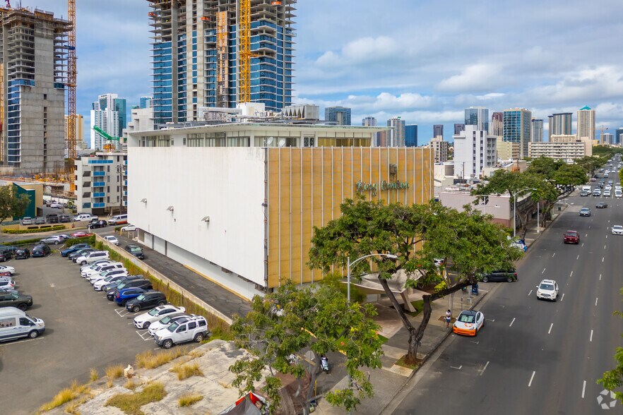 More Photos Of 1451 S king St, Honolulu Office For Sale