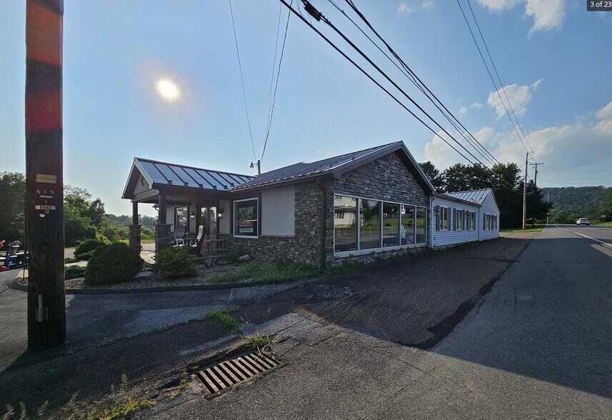 More Photos Of 341 N Market St, Elysburg Freestanding For Lease