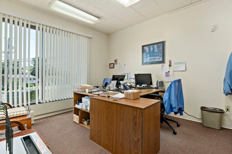 More Photos Of 7125 Saltsburg Rd, Pittsburgh Medical For Sale