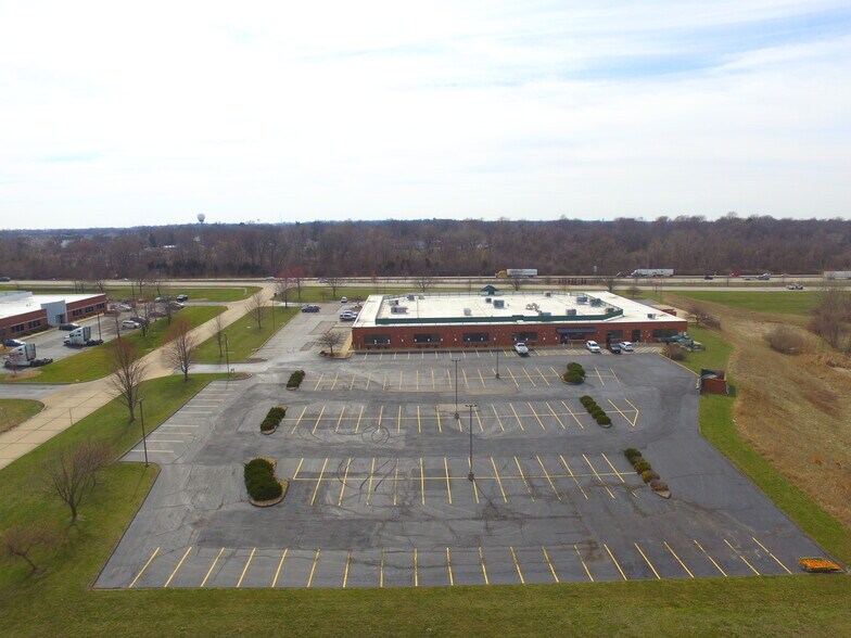 More Photos Of 2070 Little Hills Expy, Saint Charles Office For Lease