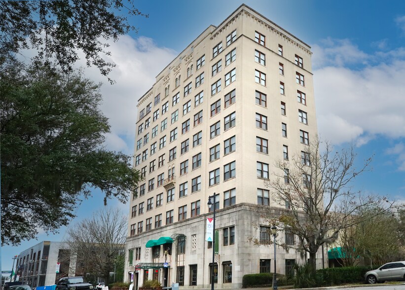 More Photos Of 408 W University Ave, Gainesville Office Residential For Lease