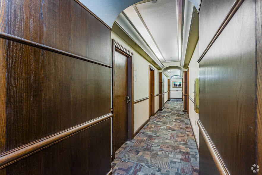 More Photos Of 600 Rinehart Rd, Lake Mary Office For Sale