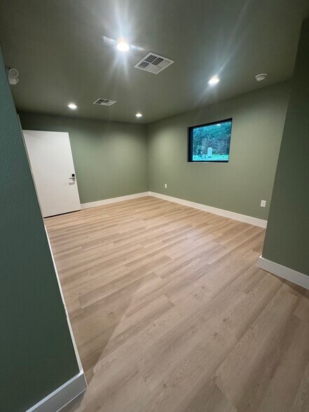 More Photos Of 626 FM 1863, New Braunfels Healthcare For Lease