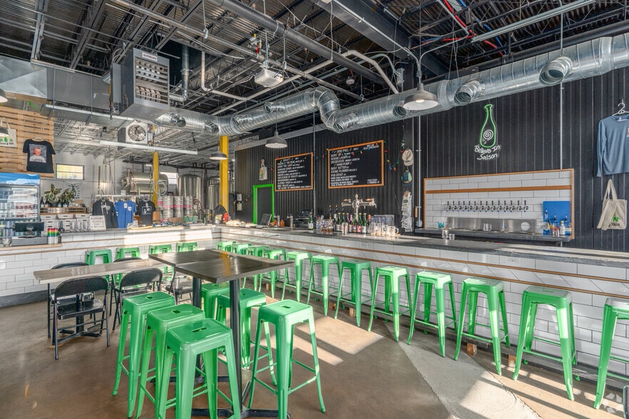 More Photos Of 245 N Main St, Ambler Warehouse For Lease