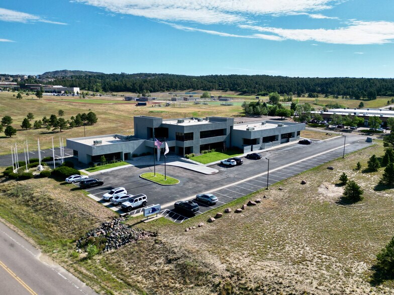 More Photos Of 18950 Base Camp Rd, Monument Office For Lease