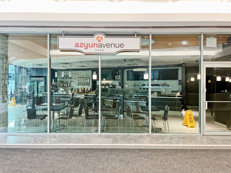 More Photos Of 675 Cochrane Dr, Markham Coworking Space