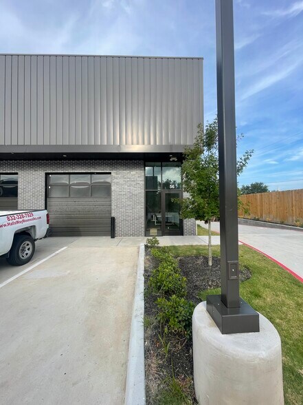 More Photos Of 4215 S Main St, Stafford Showroom For Sale