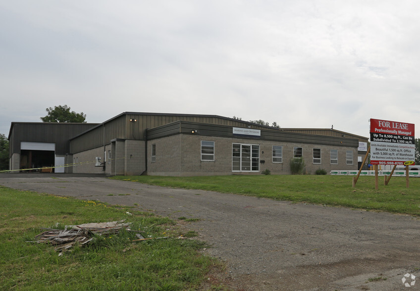 Primary Photo Of 9 Keefer Rd, St Catharines Warehouse For Lease