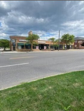 More Photos Of 5325-5335 Ridge Rd, Cleveland Storefront For Lease