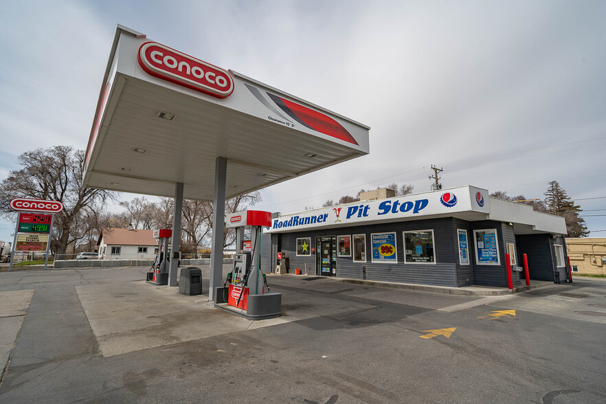 Primary Photo Of 410 W 17th St, Idaho Falls Convenience Store For Sale