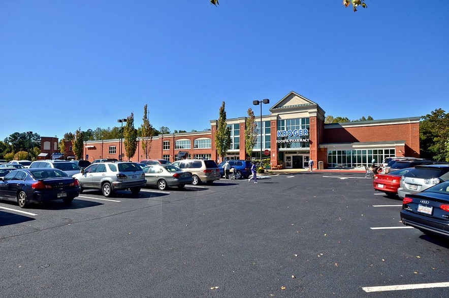 More Photos Of 11877 Douglas Rd, Alpharetta Unknown For Lease