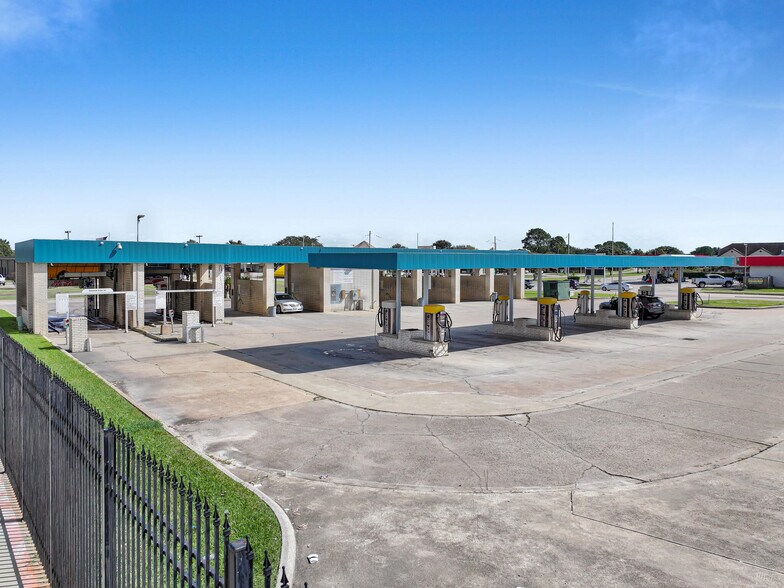 More Photos Of 8201 9th Ave, Port Arthur Carwash For Sale