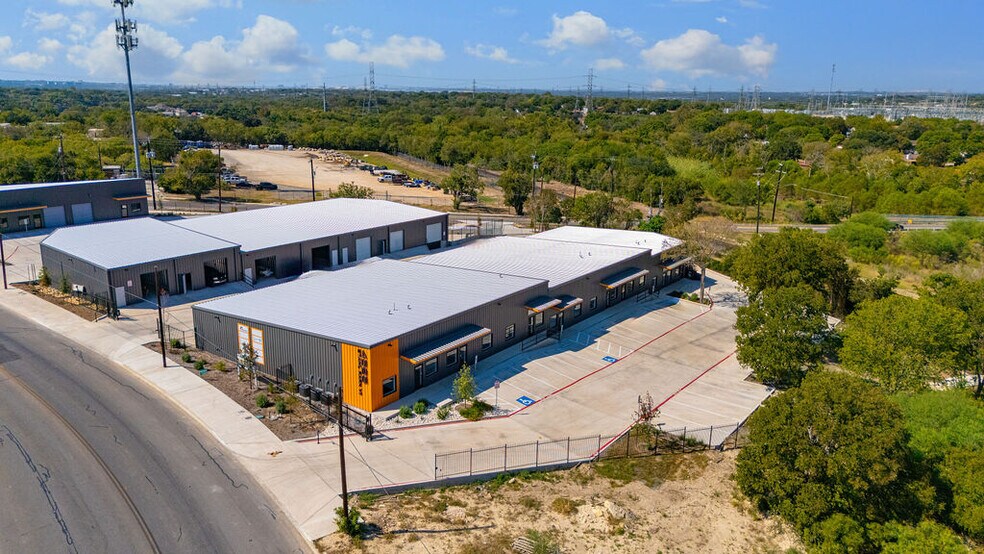 More Photos Of 4503 N Stahl Park, San Antonio Unknown For Lease