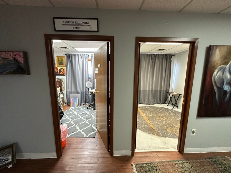 More Photos Of 8951-8971 Center St, Manassas Storefront Retail Office For Lease