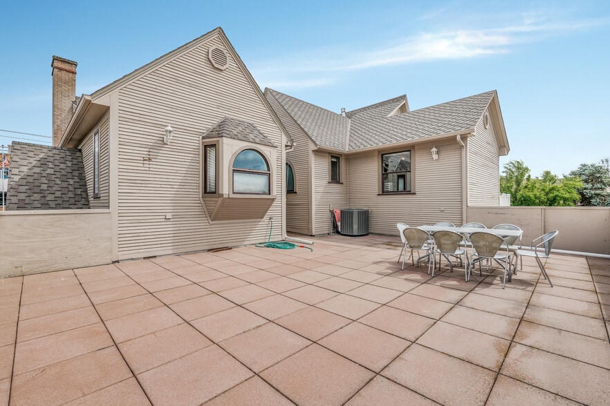 More Photos Of 233 SE 4th St, Pendleton Restaurant For Sale