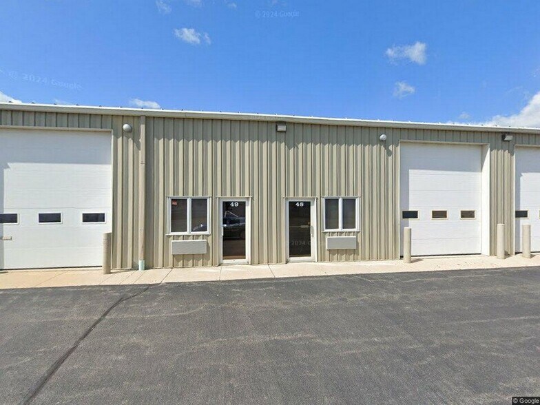 More Photos Of 27992 W State Route 120, Lakemoor Warehouse For Lease